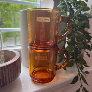 SUPREME X DURALEX AMBER GLASS MUGS 2CT